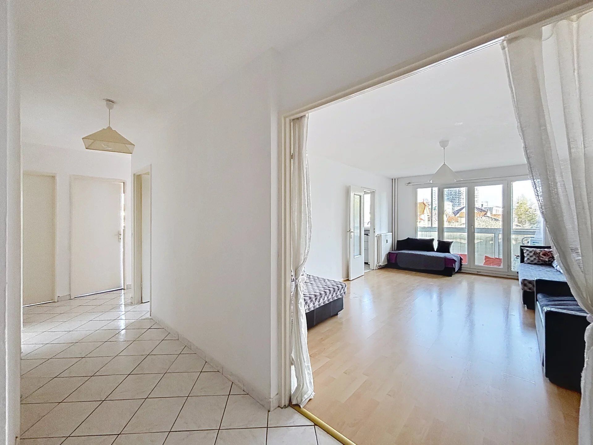 Appartement 4 pièces 95 m² · à Vigneux-sur-Seine · 95 m² · 220 000 €