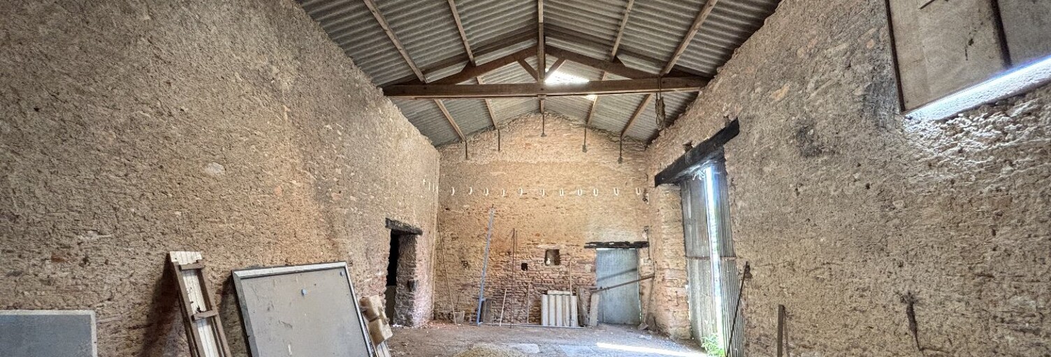 Immeuble  210 m² à vendre à Saint-Pierre-du-Chemin (85120)