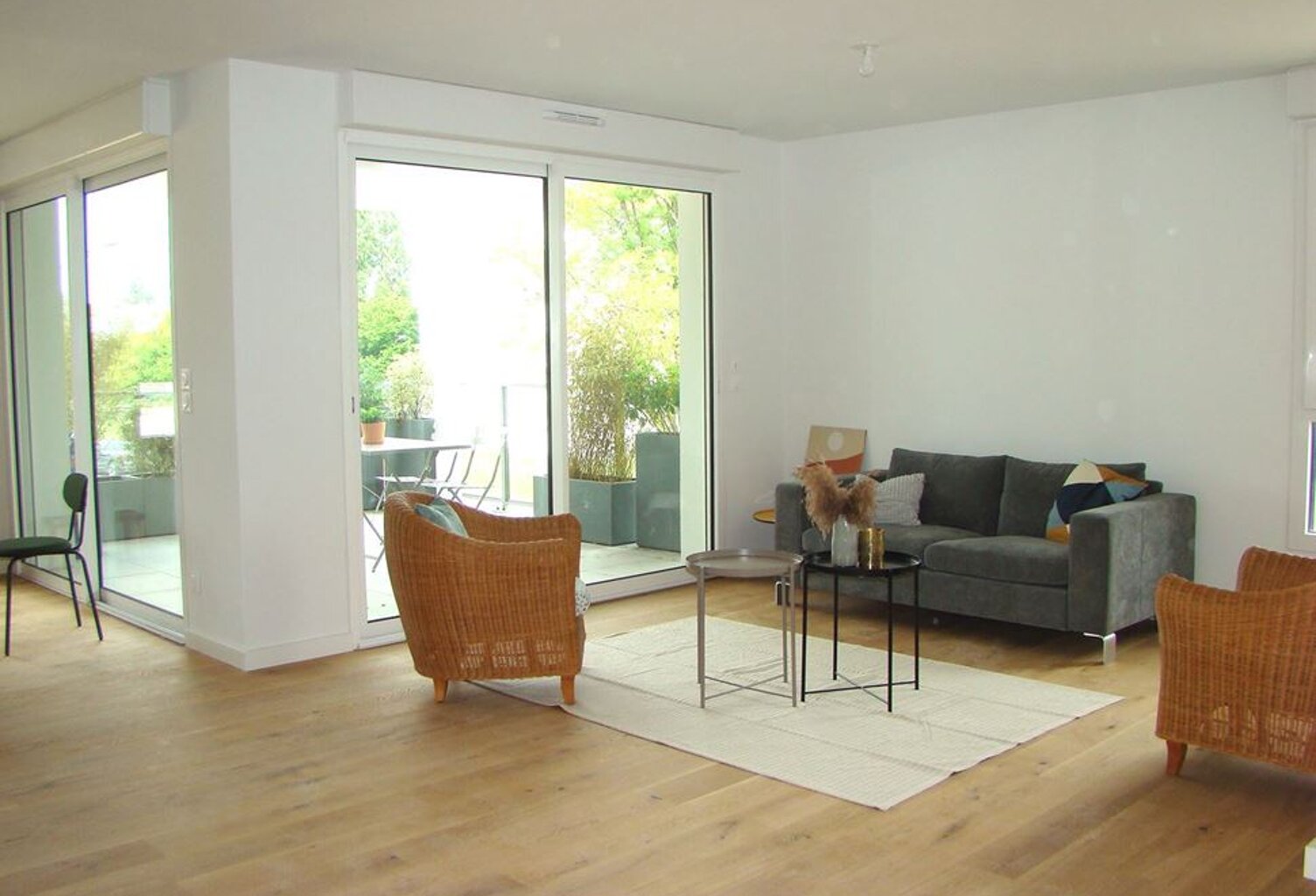 T4 - 104m ² — photo 1