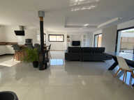 A vendre villa contemporaine 4 faces T5 de 147 m2 avec pisci — photo 2