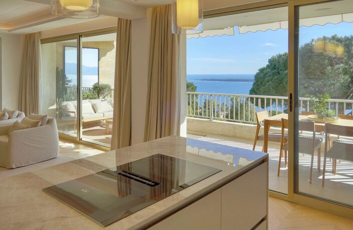 APPARTEMENT 3 PIÈCES - LUXE VUE MER - CANNES CALIFORNIE - RÉSIDE — photo 2
