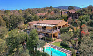 Maison 6 Pièces 237 m² à vendre à Les Adrets-de-l'Estérel (83600)