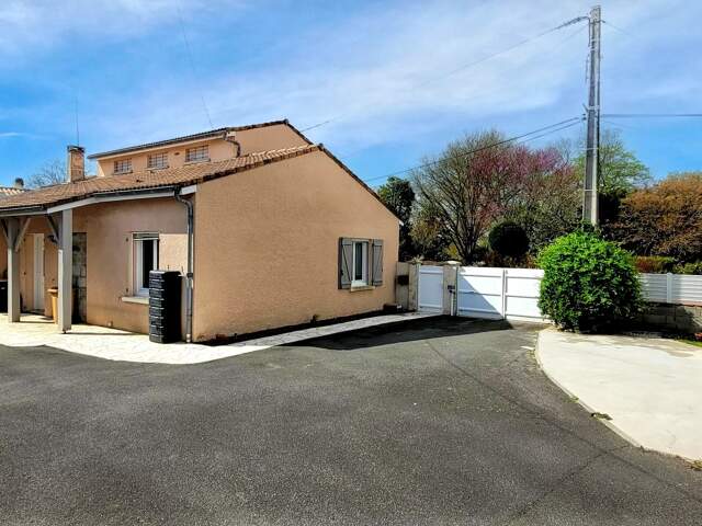 33390 SAINT MARTIN LACAUSSADE - MAISON 125M² HABITABLES 3 CHAMBRES 936M² JARDIN CLOS — photo du bien