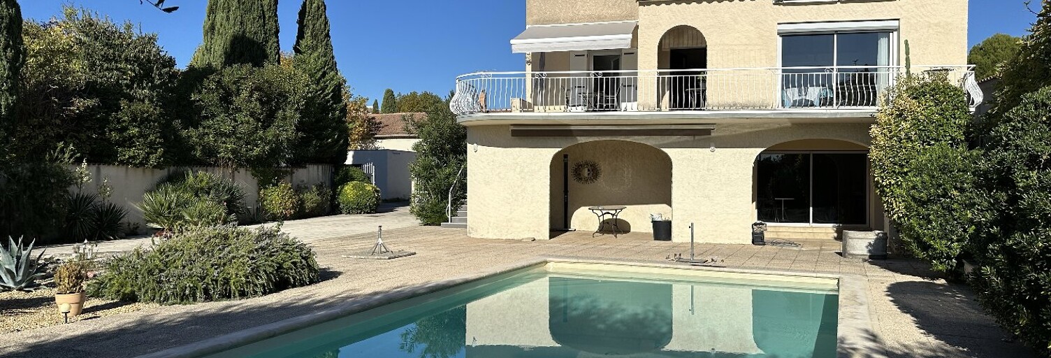 Maison 6 Pièces 216 m² à vendre à Calvisson (30420)