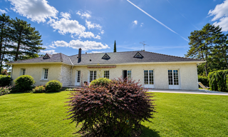 Maison 10 Pièces 325 m² à vendre à Poitiers (86000)