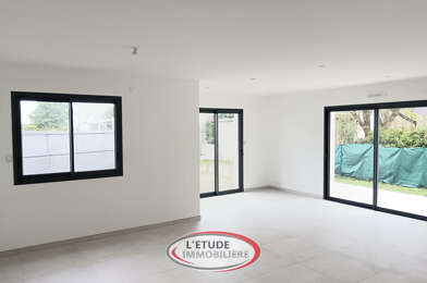Maison 5 pièces 399750 €