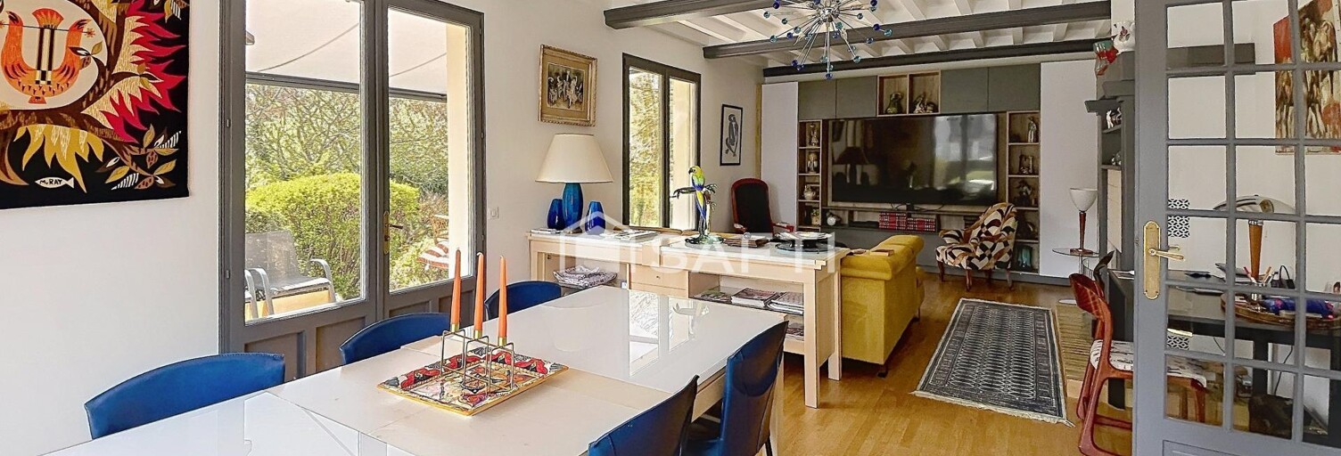 Maison 10 Pièces 170 m² à vendre à Voiteur (39210)