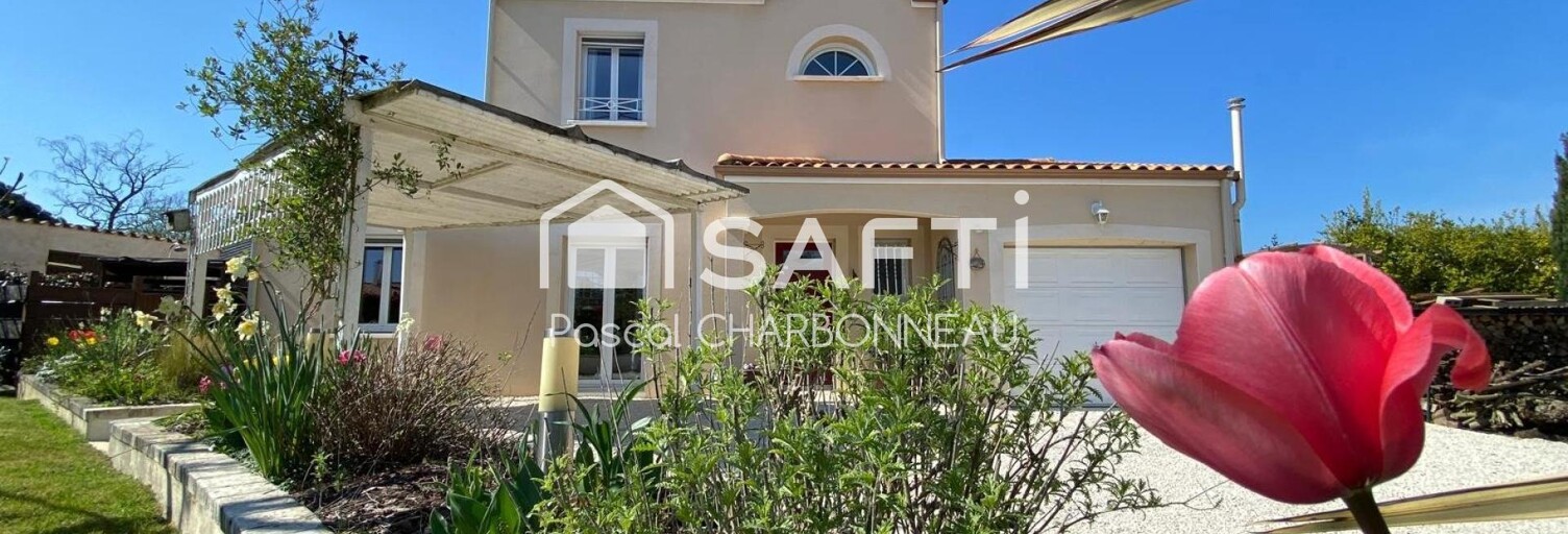 Maison 6 Pièces 117 m² à vendre à Fontenay-le-Comte (85200)