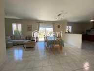 Maison moderne 4 chambres  Vie de plain-pied  Environnement calme — photo 3