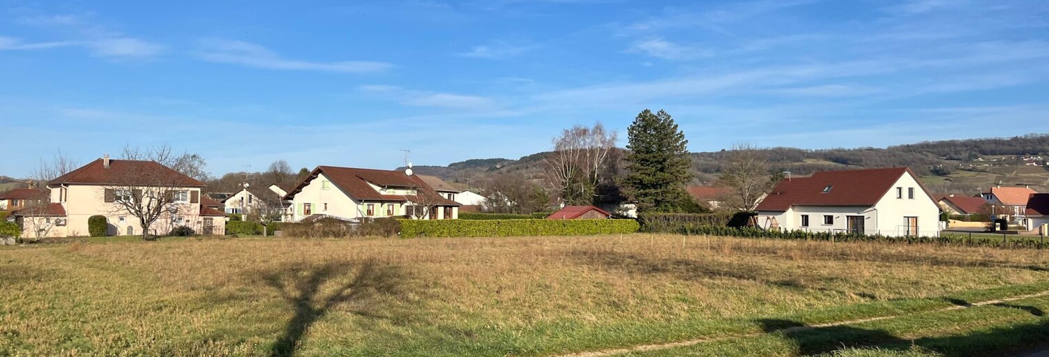 Terrain  1689 m² à vendre à Plasne (39210)