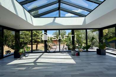 Maison 5 pièces 392000 €