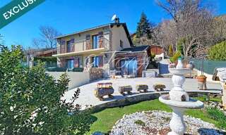 Maison 6 Pièces 115 m² à vendre à Estavar (66800)