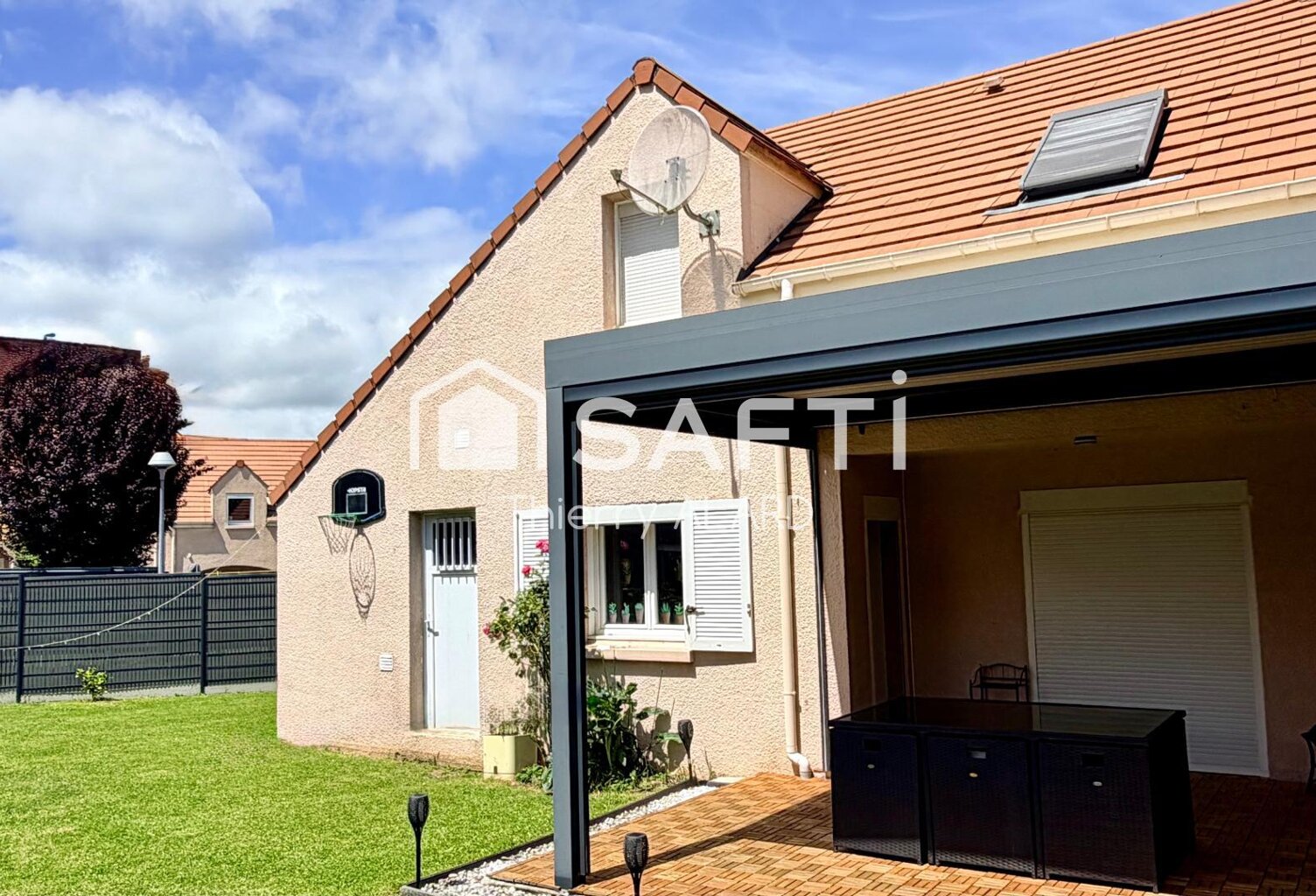 MAISON 5 pièces - 85 m² à ECOUEN — photo 1