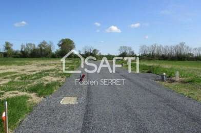 Terrain  93800 €