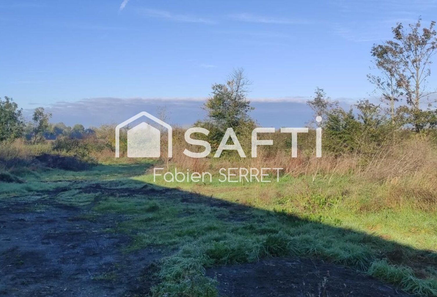 Terrain 550m2 — photo 1