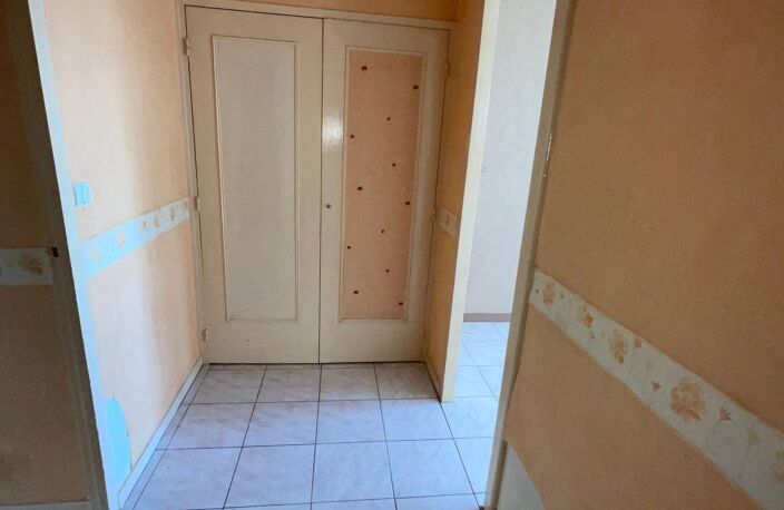 Appartement T1 Bis, parking. — photo 4
