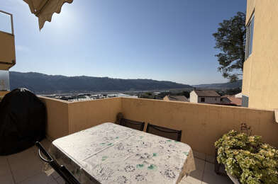 Appartement 4 pièces 315000 €