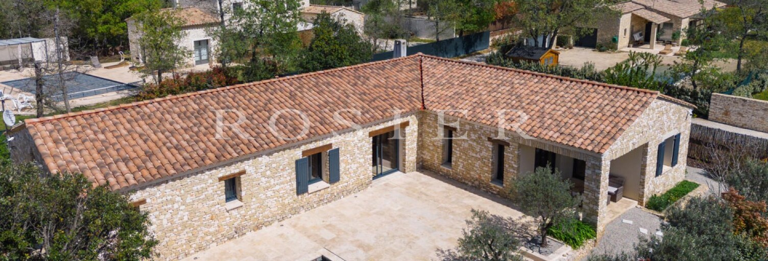 Maison 7 Pièces 149 m² à vendre à Gordes (84220)