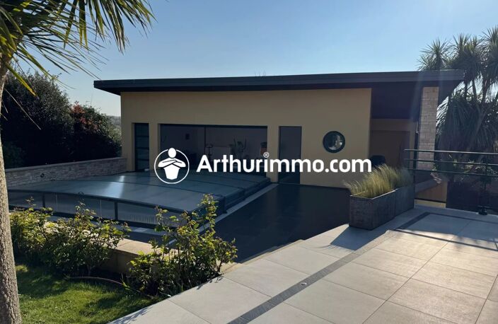 GRANVILLE, Propriété de 175 M² avec piscine et sous sol total — photo 2