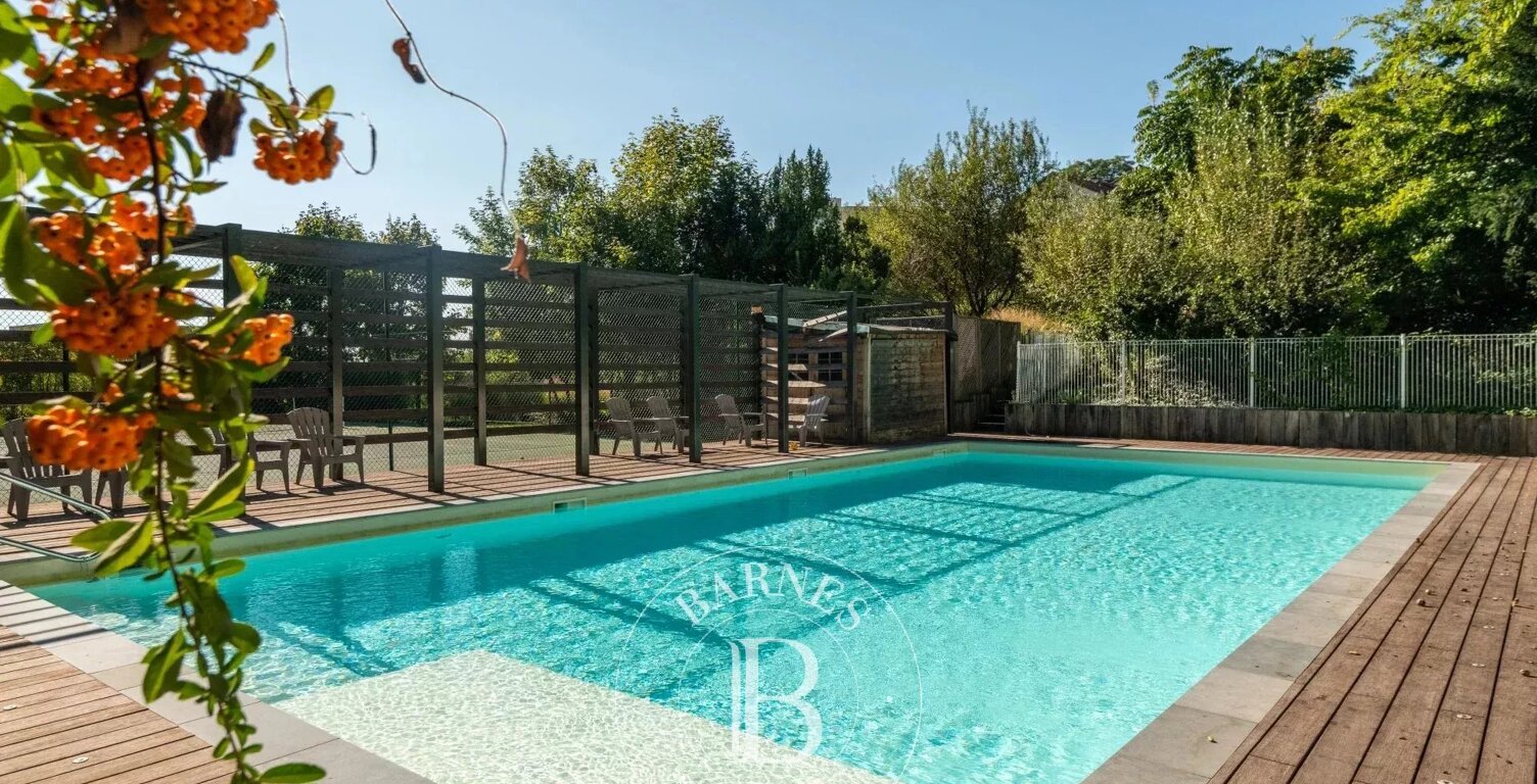 Lyon 5 - Saint-Just / Saint-Irénée - Appartement de 67 m² avec une loggia de 21m² - Garage - Piscine - Tennis- 2 chambres — photo 1