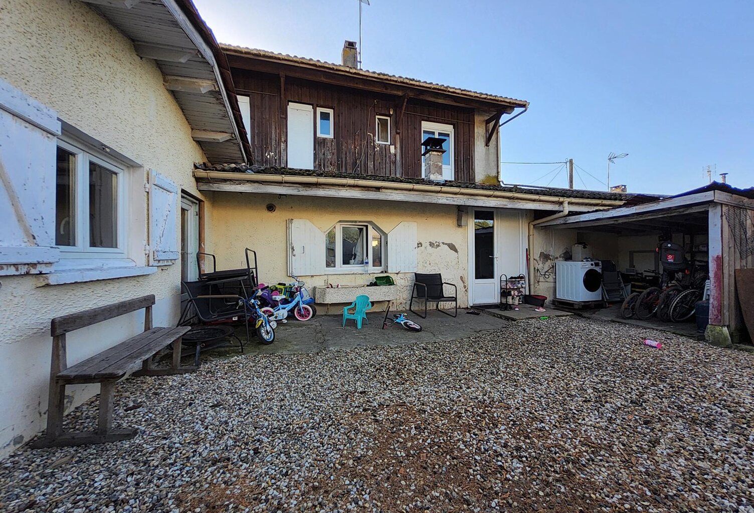 Vente immeuble  190 m² Saint-Maixant (33490) — photo 1