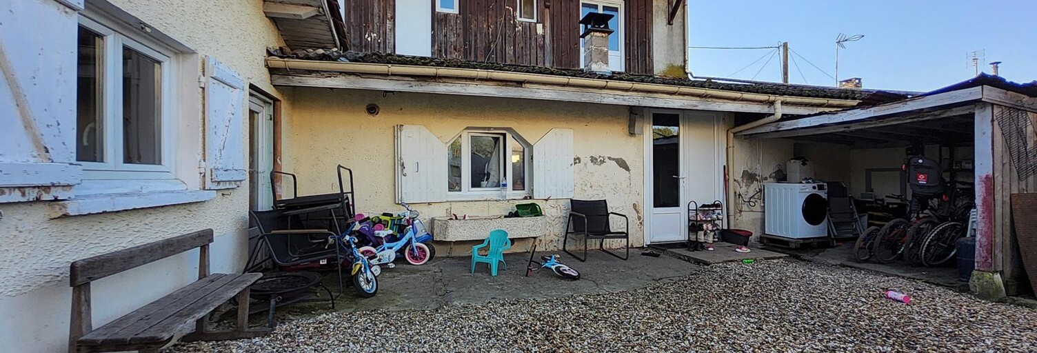 Immeuble  190 m² à vendre à Saint-Maixant (33490)