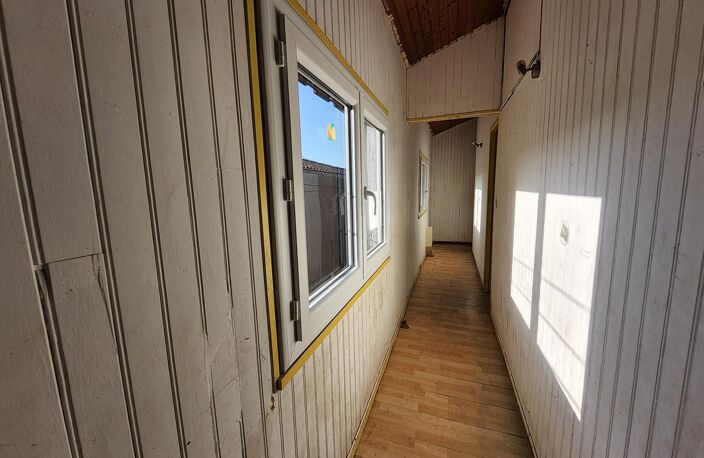 Vente immeuble  190 m² Saint-Maixant (33490) — photo 5