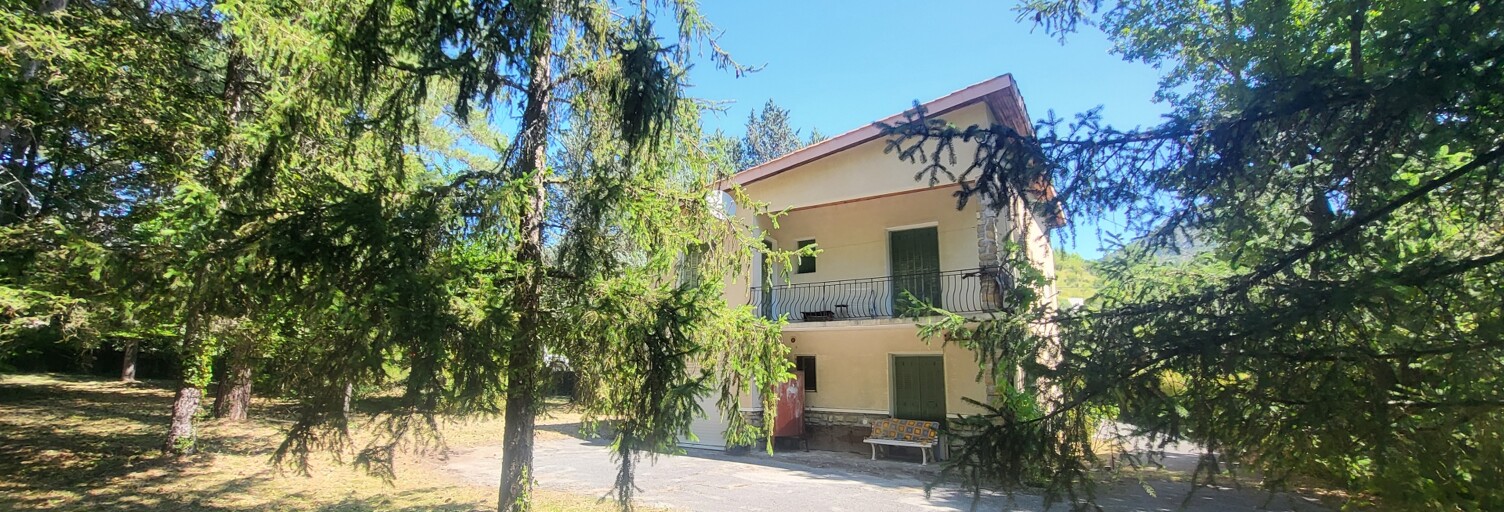 Maison 6 Pièces 140 m² à vendre à La Motte-Chalancon (26470)