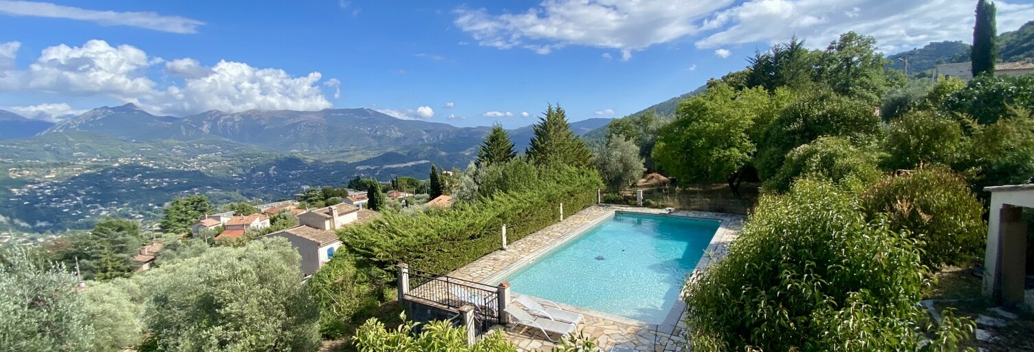 Maison 7 Pièces 332 m² à vendre à Châteauneuf-Villevieille (06390)