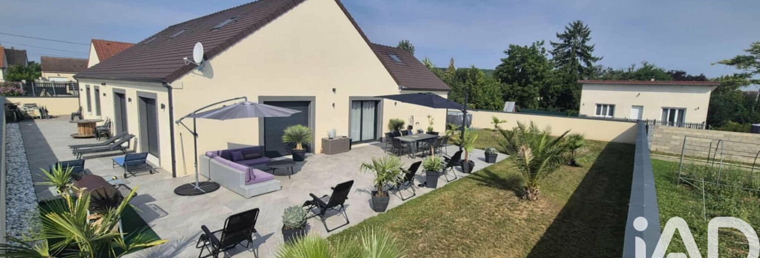 Maison 8 Pièces 238 m² à vendre à Courtois-sur-Yonne (89100)