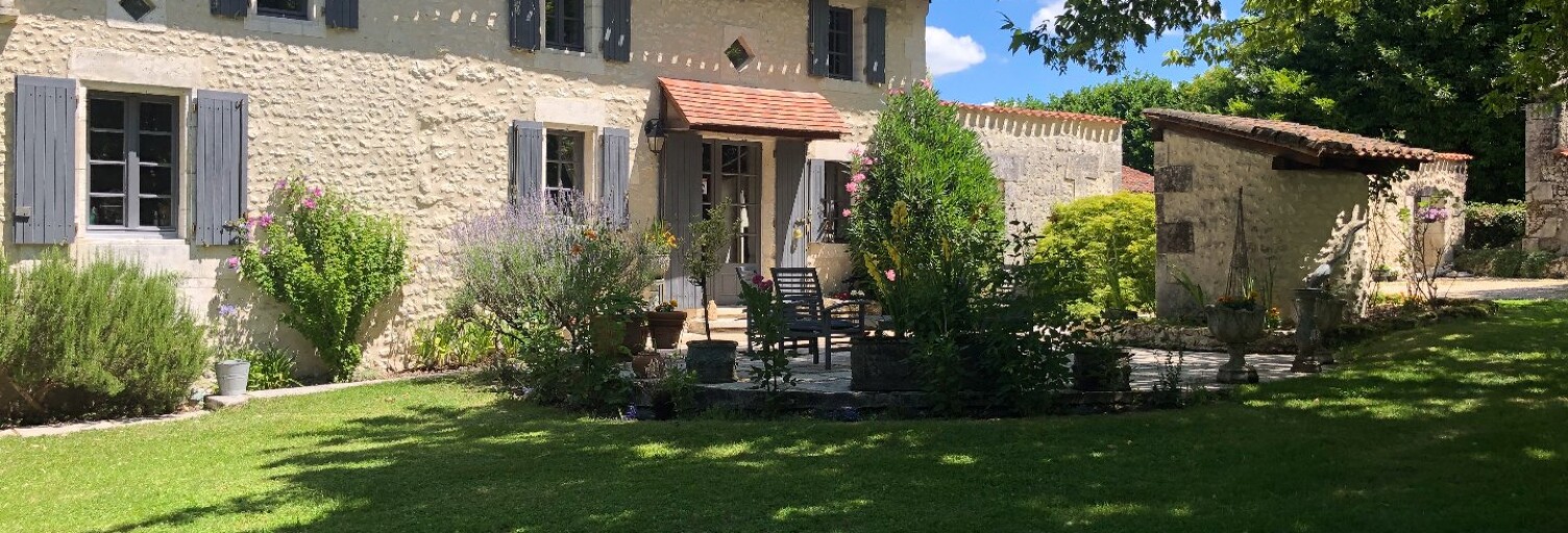 Maison 11 Pièces 200 m² à vendre à Verteillac (24320)