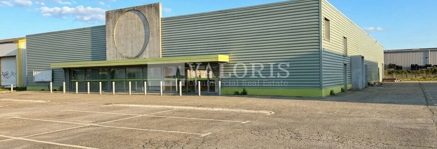 Commerce  1461 m² à louer à Romans-sur-Isère (26100)