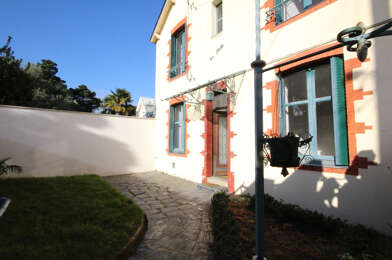 Maison 4 pièces 1585 €