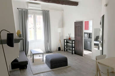 Appartement 2 pièces 967 €