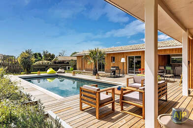 Maison 7 pièces 679900 €