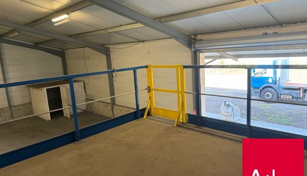 Local commercial  à louer Saint-Vincent-de-Tyrosse 40230