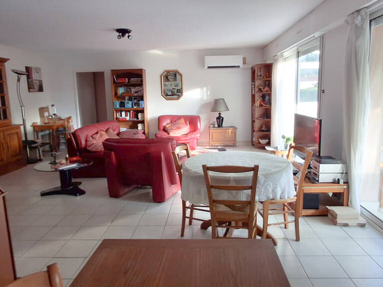 Exclusivité AGENCE ,  centre ville, emplacement idéal pour ce T3 avec garage, parking, terrasse — photo 1