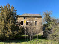 A VENDRE - Ensemble immobilier et terrain attenant - LE MEJANEL — photo 2