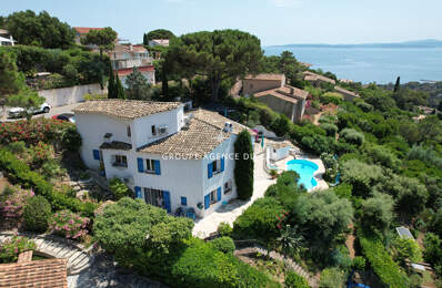 A VENDRE VILLA 6 CHAMBRES AVEC STUDIO et 3 PIECES INDEPENDANTS VUE MER EXPOSITION SUD-OUEST PISCINE GARAGE PARIKINGS LES ISSAMBRES — photo du bien