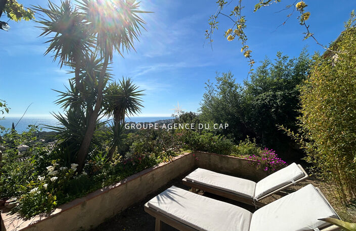 SOUS COMPROMIS - VILLA DE CHARME DE 160M² AVEC VUE MER 4 CHAMBRES AUX ISSAMBRES — photo 4