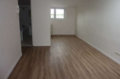 Appartement 1 pièces 360 €