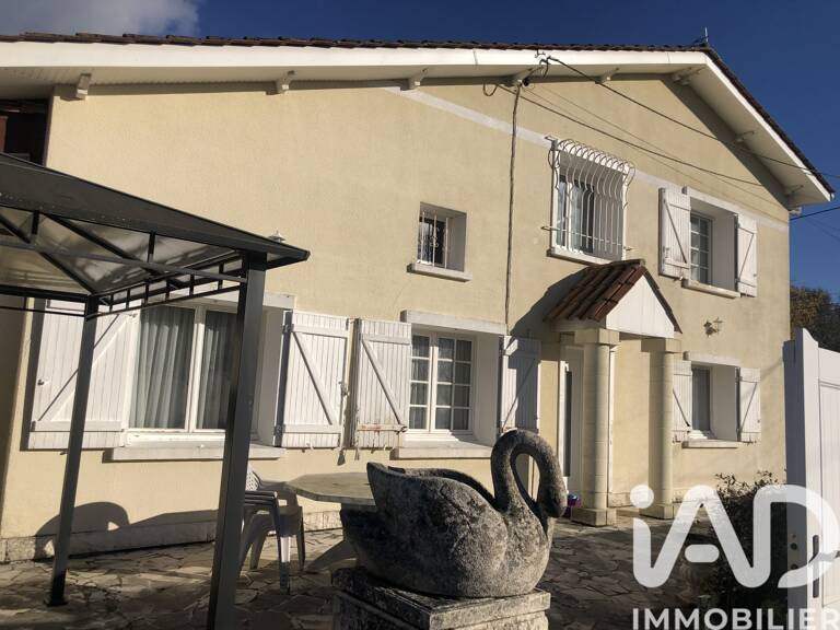 Vente Maison de campagne 7 pièces — photo 1