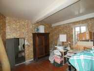 Immeuble d'habitation à rénover, idéal investisseur avec deux locaux commerciaux loués en rez-de-chaussée — photo 2