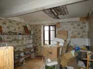 Immeuble d'habitation à rénover, idéal investisseur avec deux locaux commerciaux loués en rez-de-chaussée — photo 4