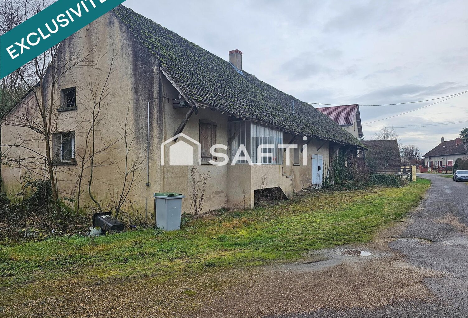 Charmante longère au bord de l'eau avec fort potentiel de rénovation — photo 1