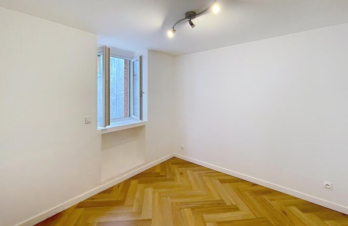Maison de ville, idéale pour investisseurs — photo 2