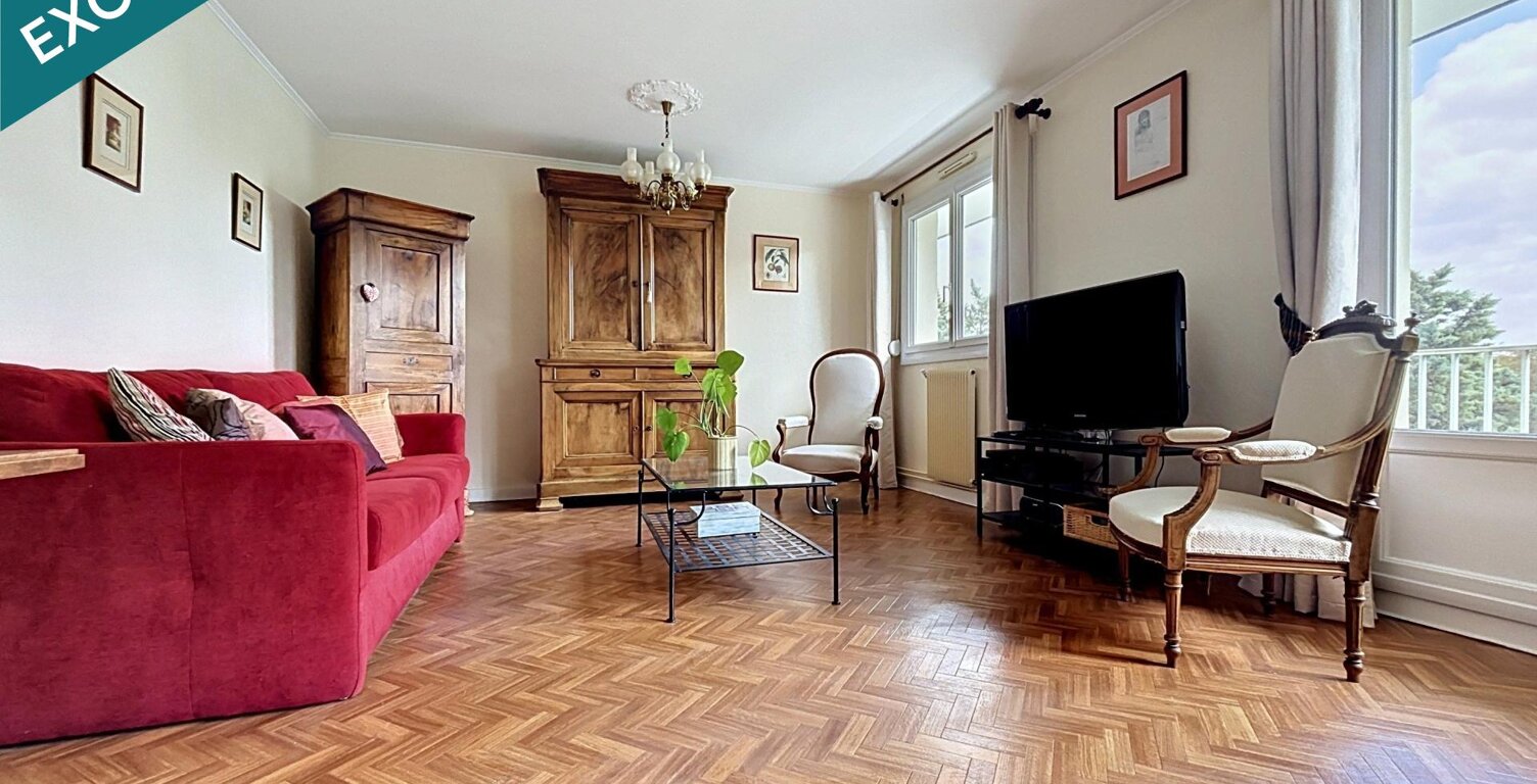 appartement 3 chambres - plein sud avec balcon, garage et ascenseur — photo 1