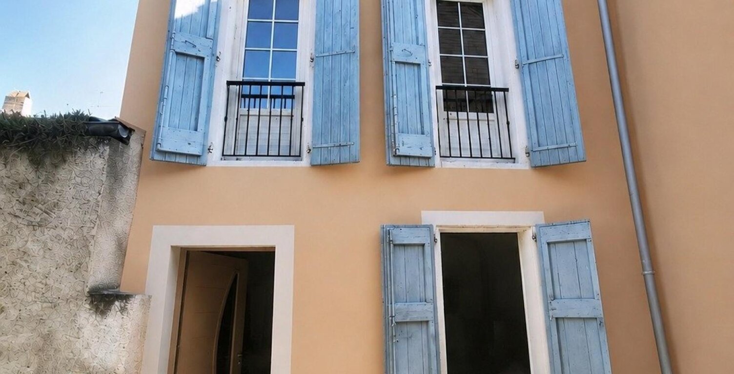 Maison de rue du XIX ème siècle — photo 1