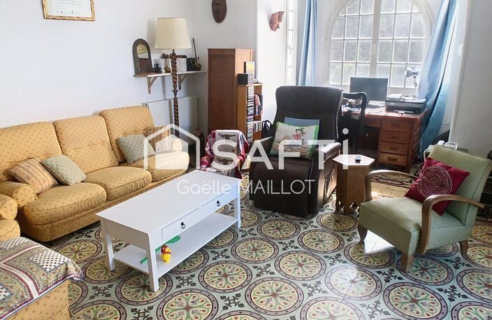 Belle maison de maître avec piscine et garage — photo 3