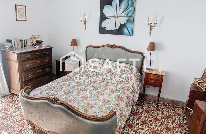 Belle maison de maître avec piscine et garage — photo 4